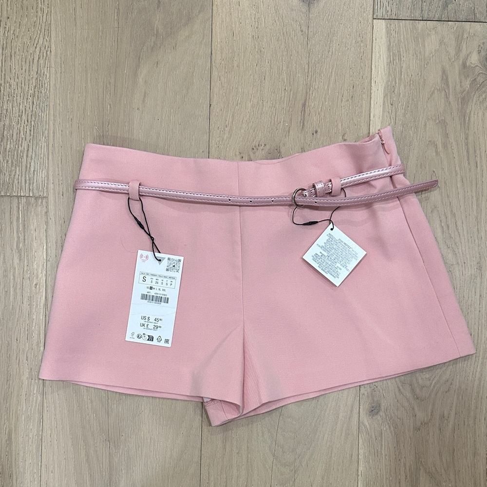 Pink Women's Shorts with Belt